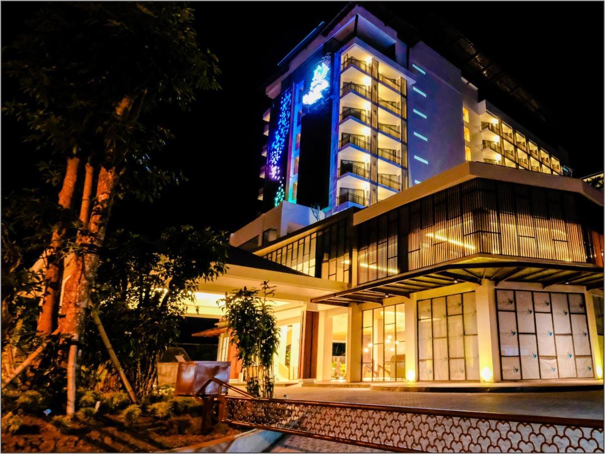 Illira Hotel Banyuwangi Banyuwangi  Exterior foto